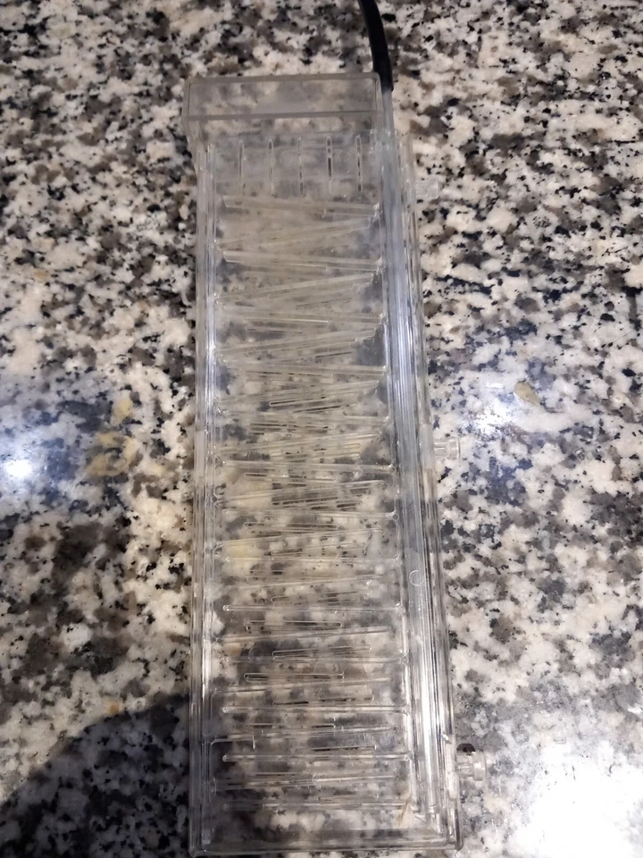 Flipper Co2 e valvola di non ritorno tutto Jbl - Immagine 1 di 1