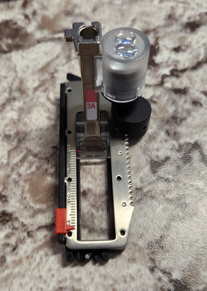 Bernina #3A Automatic BUTTONHOLE Foot - SLIDE and SENSOR - NEW STYLE - Image 1 of 1