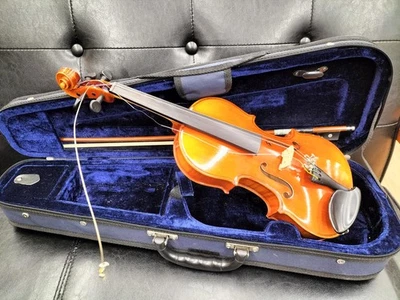 Suzuki's. 520 1/4 of. 520 1/4 - Image 1 of 4