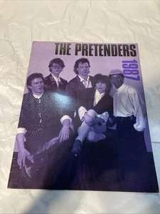 Folleto del programa original de la gira mundial de The Pretenders 1987 ¡En muy buen estado+! - Imagen 1 de 4