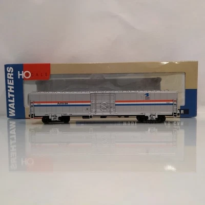 HO Walthers 932-6022 Amtrak (Phase 3 III) 60’ Material Handling Car 1551 US Mail - Image 1 of 4