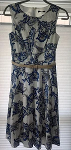 NWOT Tommy Hilfiger Fit and Flare Blue And White Dress Size 4 - Picture 1 of 6