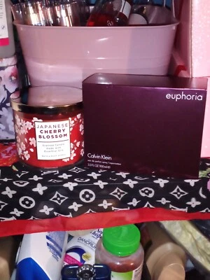 Pacote de perfume Calvin Klein - Imagem 1 de 4