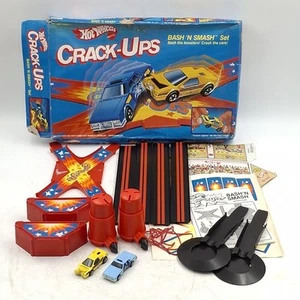 Vintage Hot Wheels Crack Ups Complete - Picture 1 of 12