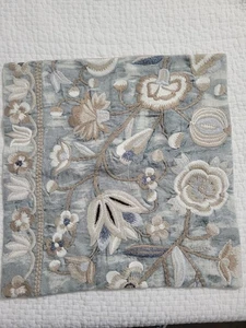 Pottery Barn Sonya Embroidered Pillow Cover 18x18" Blue Neutral - Picture 1 of 3