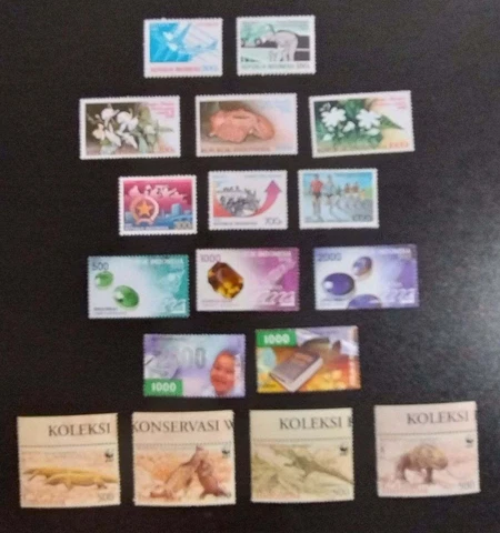 Beautiful Indonesia. Scott's # 1488...1914. MNH lot of 17.  sal's stamp store Cover