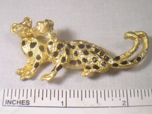 **** 4  LIONS  TIGERS  ANIMIAS   BROOCHES DESIGNER WHOLESALE LOT CRYSTALS D13138 - Picture 1 of 4