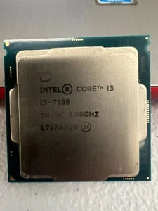 Intel Core i3-7100 - 3.9 GHz Dual-Core (SR35C) Processor - Picture 1 of 1