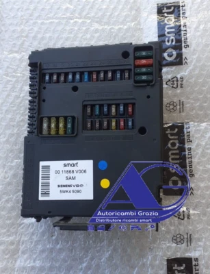SMART CAR 450 & 452 ROADSTER 2003-2007 - SCATOLA FUSIBILI UNITÀ SAM 0011868V006 - Immagine 1 di 3