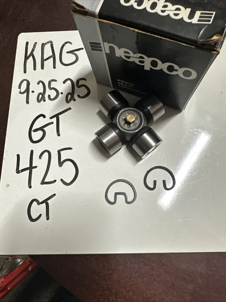 Neapco 1-0300 Series 28300X ~ U-Joint Kit - Image 1 of 4