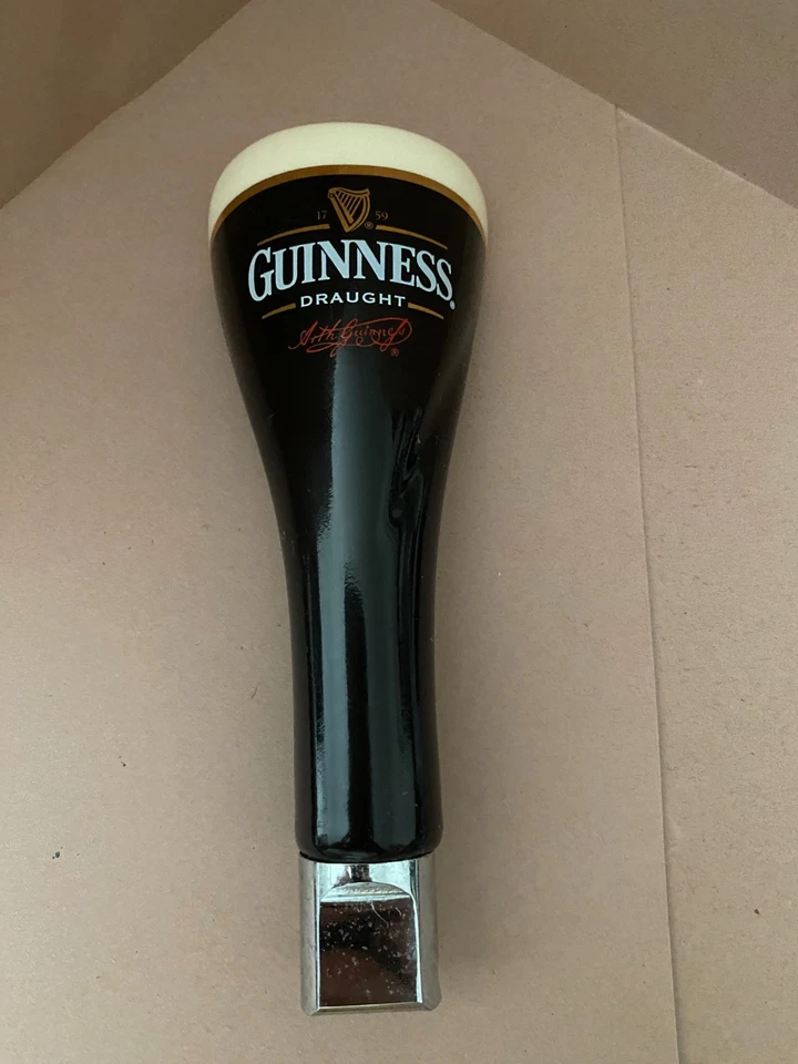 Vintage Classic Guinness bar tap, ceramic, 70's 80's used. - Image 1 of 4