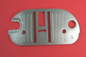 Stichplatte Nadelplatte für Singer 700,702,706,708,720,722,726,728 Nähmaschine - Bild 1 von 2