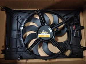 Ventola Radiatore Raffreddamento FIAT 500X JEEP RENEGADE CEF74039AS - Picture 1 of 3