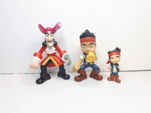 Disney Spielzeug Konvolut Jake und die Nimmerland Piraten Jake & Captain Hook & Mini Jake - Bild 1 von 17