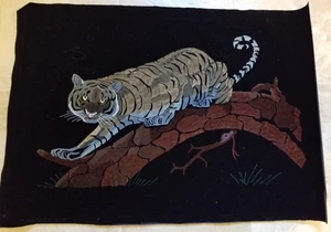 Black Velvet Tiger Painting vintage 22x31 unsigned unframed - Picture 1 of 4