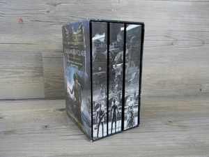 Infernal Devices, the Complete Collection (Boxed Set) - Imagen 1 de 9