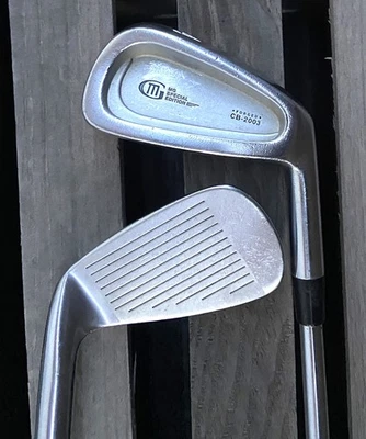 Hierros forjados Miura Special Edition CB - 2003 4-PW Dynamic Golf R300 eje de acero Foto 1 de 4