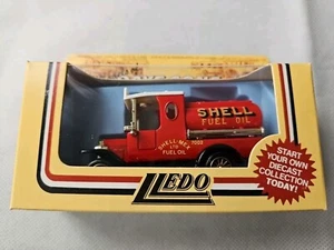 Lledo No 8011 - Diecast Model Of A 1920 Red Model T Ford Tanker - SHELL FUEL OIL - Picture 1 of 1