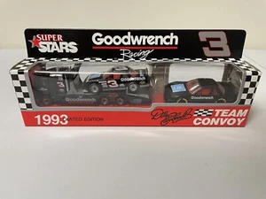 1993 Matchbox Super Stars -#3 Dale Earnhardt, Goodwrench Racing Team Convoy, NIB - Picture 1 of 4