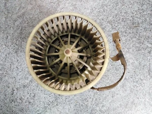 Motor de ventilador original VW AUDI 80 90 A4 ventilador de calefacción soplador motor calentador ventilador  - Imagen 1 de 6