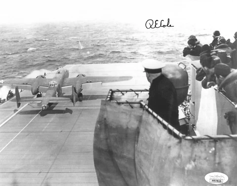 R.E. (Richard) Cole signed Doolittle Raiders WWII Vintage B&W 8x10 Photo- JSA Cover