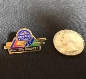 SUNSHINE VILLAGE SKI NORQUAY SKIING LOUISE Resorts Travel Lapel Hat Pin Canada - Picture 1 of 2