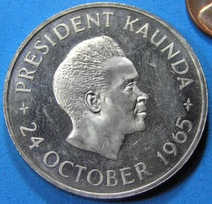 Zambia 5 Shillings Coin 1965 Independence KM-4, 38.8mm, Free S/H after 1st item - Picture 1 of 5