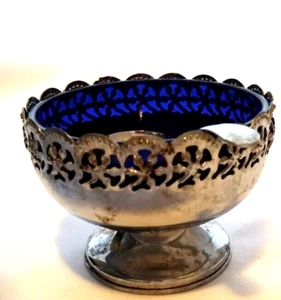 Vintage Silver Plate Celtic Cobalt Blue Glass Insert Sugar Bowl Spoon - Picture 1 of 7