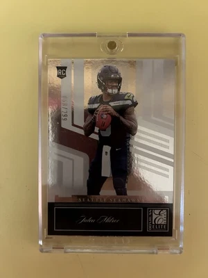 2025 Donruss Elite - Jalen Milroe /299 RC 2007 Rookie Variation SP #9 - Imagem 1 de 2