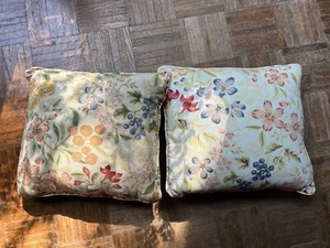 Pair of Pier 1 Imports Beaded Embroidered  Floral Pillows 16" x 14.5" Colorful - Picture 1 of 8