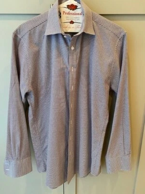 Hermosa Camisa de Vestir Thomas Rosa Calce Ajustado Talla M Usada en Excelente Tela Foto 1 de 4