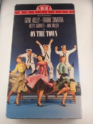 On the Town (VHS) 1949 Gene Kelly, Frank Sinatra, Betty Garrett TESTED - Image 1 of 4