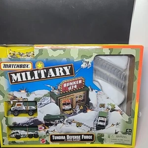 Matchbox Military Tundra Defense Force 1997 juego de 17 piezas nuevo en caja original sellado de colección - Imagen 1 de 6