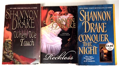 Shannon Drake Historical Romance Love Paperback Book 3x When We Touch Foto 1 de 4