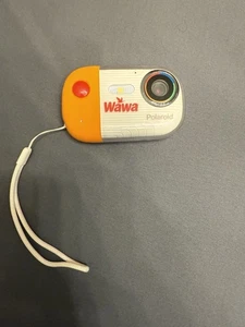 Limited Edition Wawa Waterproof Polaroid Camera With 32 GB Card - Picture 1 of 3