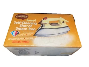 Plancha de vapor autolimpiante vintage Sunbeam 1978 Jewel ¡NUEVA EN CAJA nunca abierta! - Imagen 1 de 4