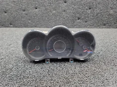 2010 KIA Optima K5 Instrument Clusters 940332T111 - Image 1 of 4