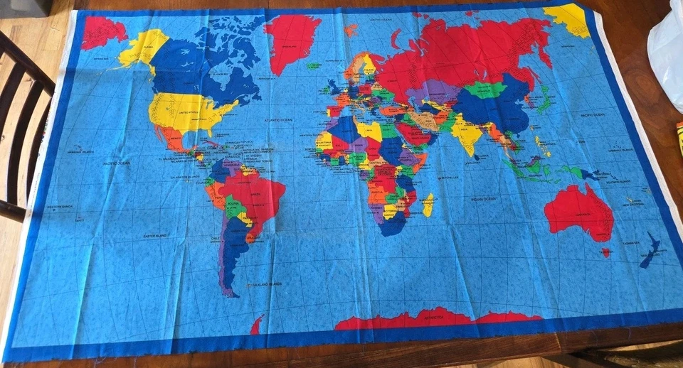 Mapa del Mundo Tela Tradiciones Panel 33 X 56 Algodón Material Colcha Colgante de Pared Foto 1 de 1