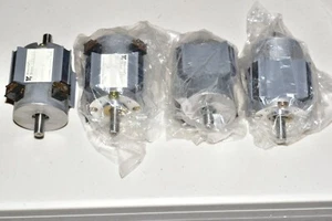 NEW Yaskawa MINERTIA J Series MOTOR, J02SC2  909971-2, 4 Available - Picture 1 of 6