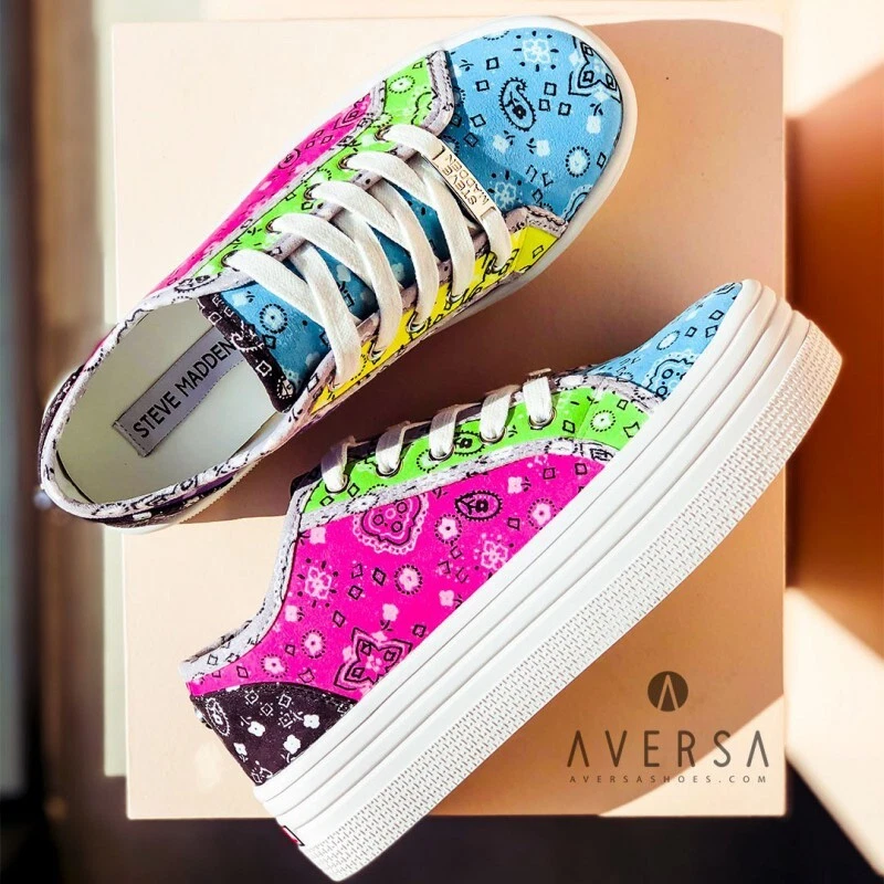 Steve Madden Bobbi 30 Multi Women's Platform Wedge SNEAKERS Bandanna Rainbow 8