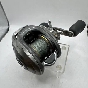 Bass Pro Shops Pro Qualifier Baitcast Reel PQC10SHA Right Retrieve 7.5:1 Spooled - Picture 1 of 9
