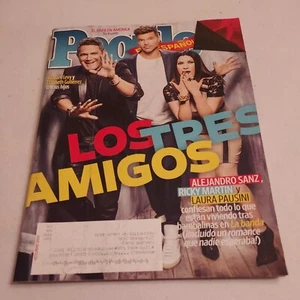 2015 October, PEOPLE Magazine, Spanish, LOS TRES AMIGOS (CP186) - Picture 1 of 3