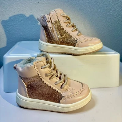 H&M Sparkly Pink and Rose Gold Baby Boots size 2.5-3.5 - Image 1 of 4