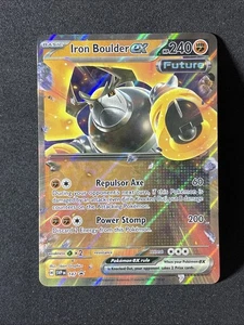 Iron Boulder ex Pokemon Juego de Cartas Coleccionables Escarlata y Violeta SVP 147 Holo Black Star Promo - Imagen 1 de 2