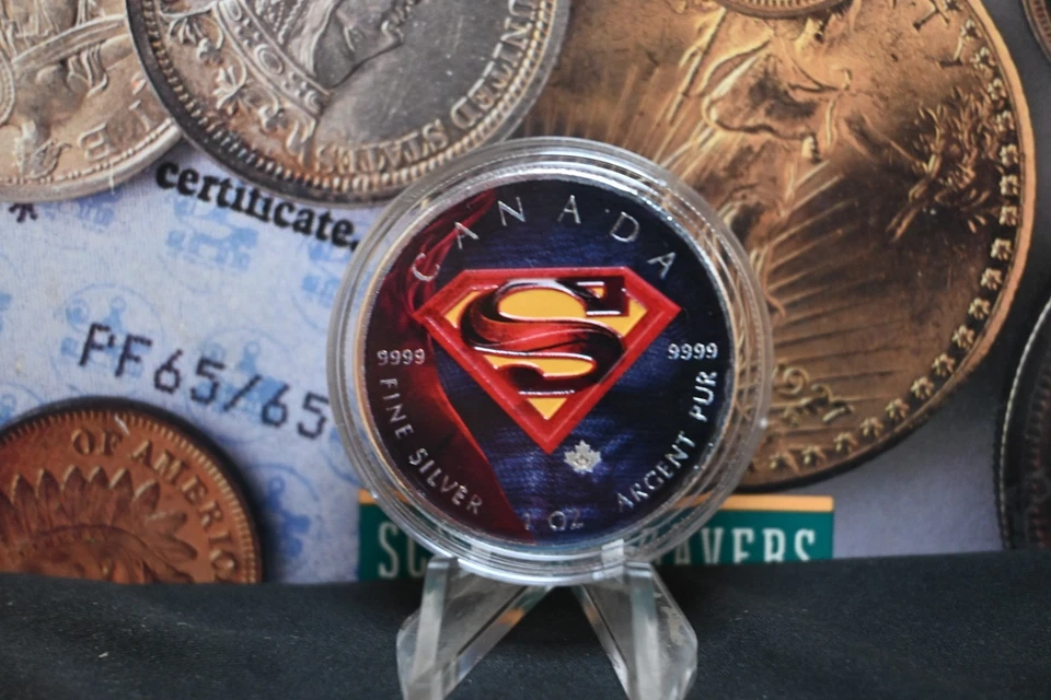 2016 Canadian Maple Leaf Colorized Silver $5 Super Man Coin w/ COA - Image 1 of 3