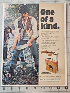 1976 Printanzeige CAMEL Zigaretten sexy Mann Prospector Magazinseite Pinup Ephemera - Bild 1 von 2