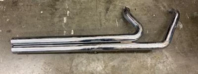 Escape cromado Vance & Hines D260 Harley Softail Dyna tubos sin cordones usados Foto 1 de 4