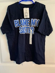 Neu mit Etikett Cygnus Jungen marineblau Grafik Kurzarm T-Shirt Größe XS  - Bild 1 von 3