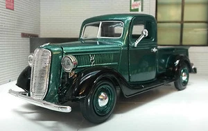 Ford Truck Lorry Pickup 1937 Green Vintage Diecast 1:24 Scale Model 73233 - Picture 1 of 3