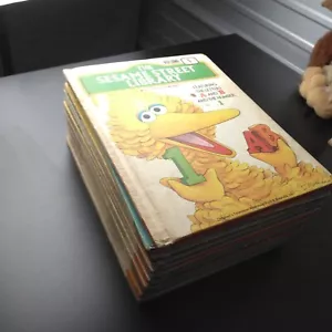 Die Sesamstraße Bibliothek Bände 1 - 14 70er Jahre Hardcover Vintage - Bild 1 von 2